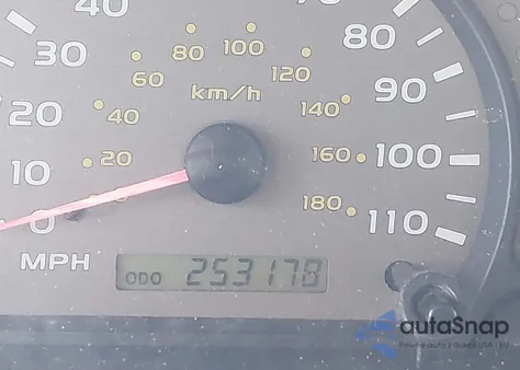 2003 Toyota Sequoia Limited V8 z USA, uszkodzony, nr VIN 5TDBT48A63S144383